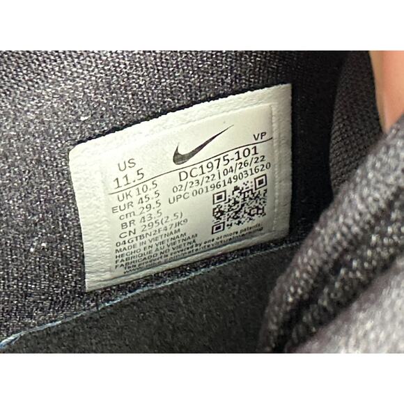 Nike KD15 Refuge Panda Black Sneakers Shoes Mens Size 11.5 DC1975-101 Basketball main image 9